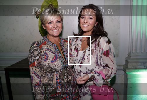 Amsterdam 9 september 2019
10 jarig bestaan van Choices by Deborah Leeser ( Gassan Diamonds) bij artis.
Caroline Tensen met dochter
