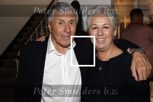 Amsterdam 27 september 2019
Boekpresentatie van Koos Alberts geschreven door zijn dochter Christa Krommenhoek. Presentatie is bij Scheltema. Christa en Sjaak Swart