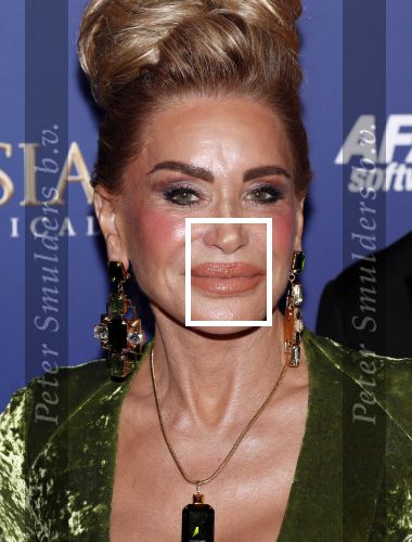 Scheveningen 22 september 2019
Premiere Anastasia in het afas Circustheater.
Connie Witteman met sieraden maker