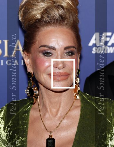 Scheveningen 22 september 2019
Premiere Anastasia in het afas Circustheater.
Connie Witteman met sieraden maker
