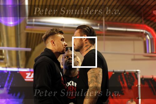 Almere 26 september 2019
Presentatie influencer boxing avond in sportcentrum Almere.
Dave Roelvink is een van de deelnemers