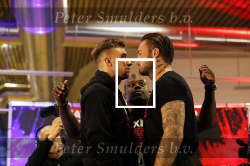 Almere 26 september 2019
Presentatie influencer boxing avond in sportcentrum Almere.
Dave Roelvink is een van de deelnemers