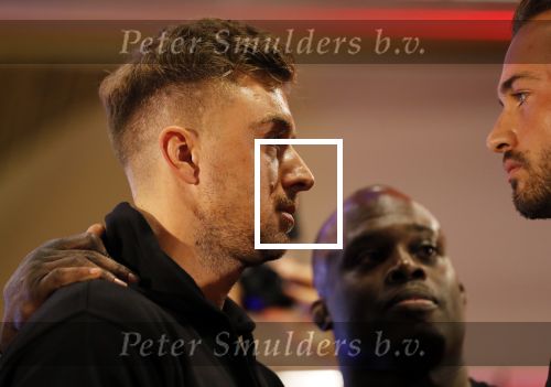 Almere 26 september 2019
Presentatie influencer boxing avond in sportcentrum Almere.
Dave Roelvink is een van de deelnemers