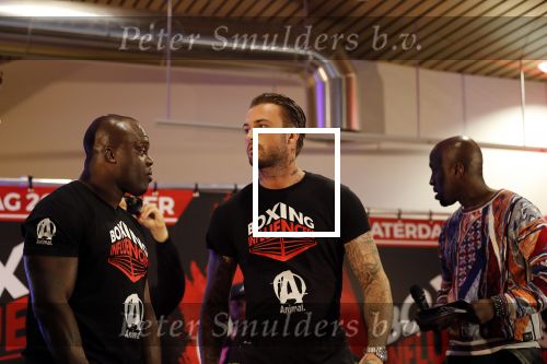 Almere 26 september 2019
Presentatie influencer boxing avond in sportcentrum Almere.
Dave Roelvink is een van de deelnemers