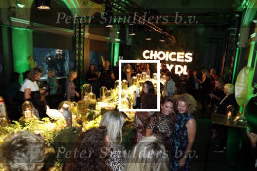 Amsterdam 9 september 2019
10 jarig bestaan van Choices by Deborah Leeser ( Gassan Diamonds) bij artis.