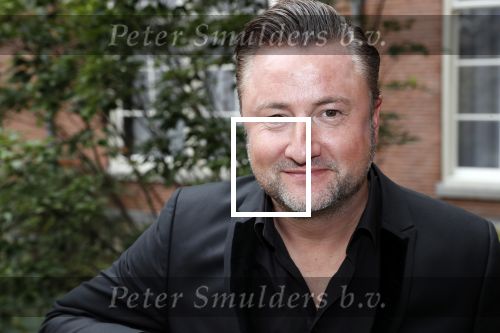 Amsterdam 10 september 2019
Presentatie celebaabs in hotel the Grand met oa Anouk Smulders Frits Sissing Dennis v d Geest Dennis Weening Dominique v Hulst ( zangeres Do) en  Irene moors . Celebabs is een idee van Tim Ouborg en Jeroen v d Boom