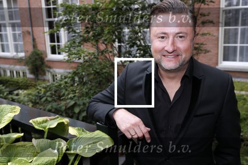 Amsterdam 10 september 2019
Presentatie celebaabs in hotel the Grand met oa Anouk Smulders Frits Sissing Dennis v d Geest Dennis Weening Dominique v Hulst ( zangeres Do) en  Irene moors . Celebabs is een idee van Tim Ouborg en Jeroen v d Boom