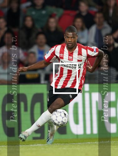 Eindhoven, 14 September 2019 PSV-Vitesse, eindstand 5-0
5 doelpunten Donyell Malen
Denzel Dumfries