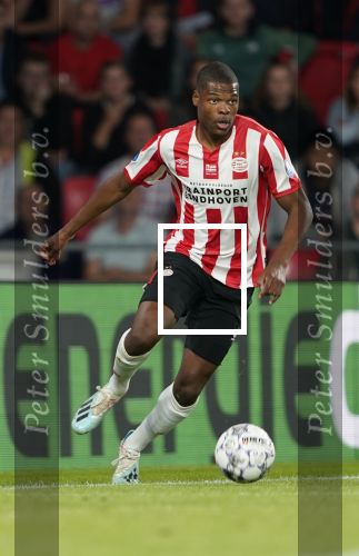 Eindhoven, 14 September 2019 PSV-Vitesse, eindstand 5-0
5 doelpunten Donyell Malen
Denzel Dumfries