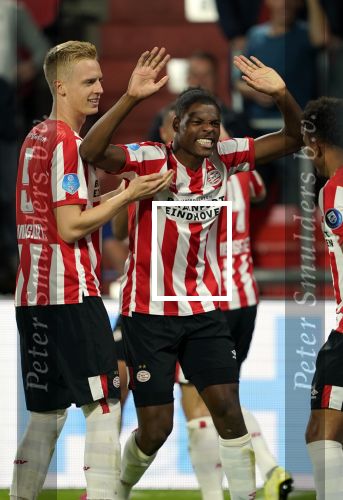 Eindhoven, 14 September 2019 PSV-Vitesse, eindstand 5-0
5 doelpunten Donyell Malen
Denzel Dumfries