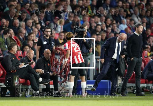 Eindhoven, 14 September 2019 PSV-Vitesse, eindstand 5-0
5 doelpunten Donyell Malen
Dohan Ritsu