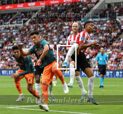 Eindhoven,22 September 2019 Kompetitiewedstrijd PSV-AJAX, eindstand 1-1Donyell Malen en Lisandro Martinez