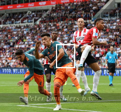 Eindhoven,22 September 2019 Kompetitiewedstrijd PSV-AJAX, eindstand 1-1Donyell Malen en Lisandro Martinez