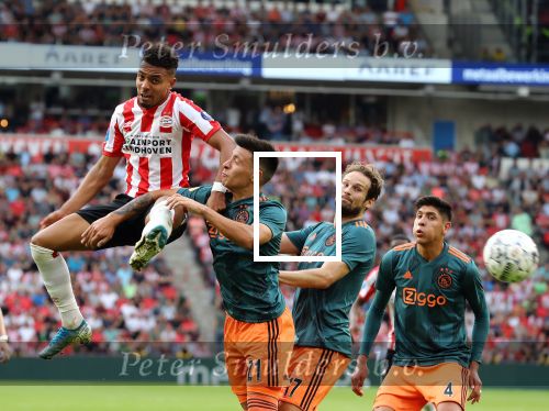 Eindhoven,22 September 2019 Kompetitiewedstrijd PSV-AJAX, eindstand 1-1Donyell Malen en Lisandro Martinez
