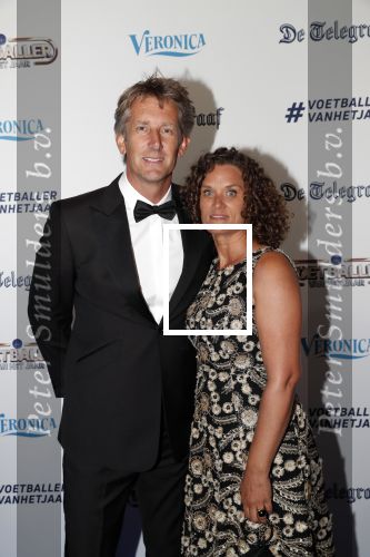 Hilversum 2 september 2019
Voetbalgala bij studio 21 . Edwin v d Sar met zijn vrouw Annemarie
