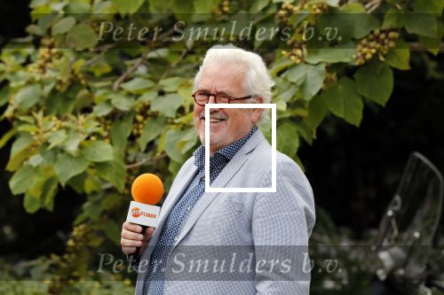 Amsterdam 6 september 2019
Aftrap van Stoptober bij VondelCS met oa Georgina Verbaan Ernst daniel Smid Rick Brandsteder en Patrick Martens.