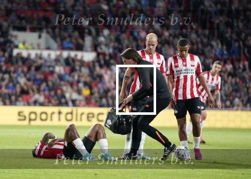 Eindhoven, 14 September 2019 PSV-Vitesse, eindstand 5-05 doelpunten Donyell MalenFysiotherapeut Falk Louwers