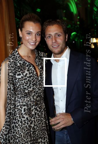 Amsterdam 9 september 2019
10 jarig bestaan van Choices by Deborah Leeser ( Gassan Diamonds) bij artis.
Felice Fleur met haar verloofde Jonathan Tugendhaft