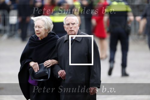Den Haag 17 september 2019
Prinsjesdag 2019 op het binnenhof.
Frits Korthals Altes arriveert samen met zijn partner