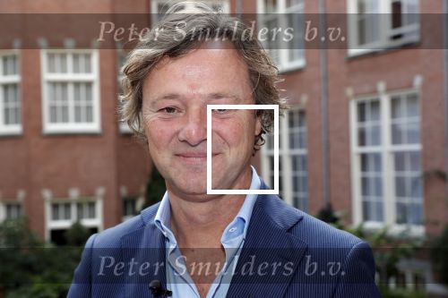 Amsterdam 10 september 2019
Presentatie celebaabs in hotel the Grand met oa Anouk Smulders Frits Sissing Dennis v d Geest Dennis Weening Dominique v Hulst ( zangeres Do) en  Irene moors . Celebabs is een idee van Tim Ouborg en Jeroen v d Boom