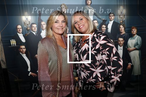 Amsterdam 11 augustus 2019
Premiere Downtown Abbey in pathe Tuschinski. Gallyon v Vessem kwam met Selma v Dijk en Jaco Peeringa