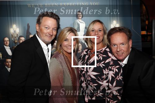 Amsterdam 11 augustus 2019
Premiere Downtown Abbey in pathe Tuschinski. Gallyon v Vessem kwam met Selma v Dijk en Jaco Peeringa