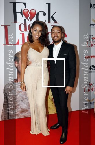 Amsterdam 30 september 2019
Premiere Fuck de liefde in Tuschinski. Glennis Grace kwam met haar vriend
