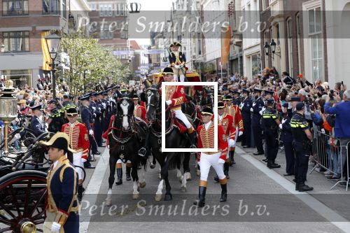 Den Haag 17 september 2019
Prinsjesdag 2019. Koning Willem Alexander Koningin Maxima Prins Constantijn en Prinses Laurentien arriveren met  gouden koets op binnenhof en bij paleis Noordeinde.