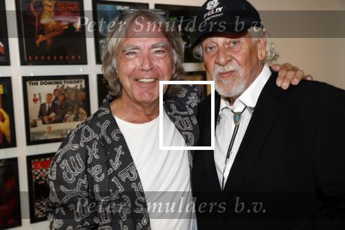 Amsterdam 12 september 2019
Govert de Roos en Rens Benerink hebben in de jaren â€™70 en â€˜80 samen honderden platenhoezen gemaakt. Deze hangen nu in hotel Americain.