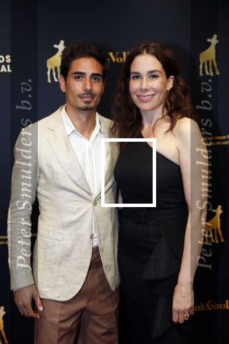 Utrecht 27 september 2019
Premiere Instinct tijdens de utrechtse filmdagen.
Halina Reijn deed de regie en Carice v Houten speelt de hoofdrol. Halina met vriend Daniel de Ridder