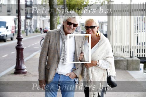 Amsterdam 12 september 2019
Boekpresentatie Anneke Gronloh in carre. Bart Peeters heeft het boek geschreven.
Hans v Hemert kwam met zijn vriendin