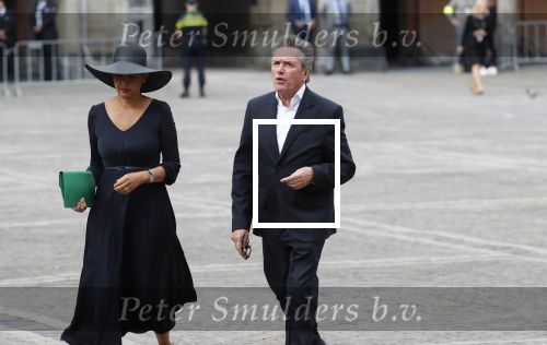 Den Haag 17 september 2019
Prinsjesdag 2019 op het binnenhof.
Henny Vrienten met zijn vrouw Gala Veldhoen