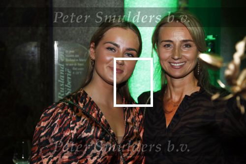 Amsterdam 9 september 2019
10 jarig bestaan van Choices by Deborah Leeser ( Gassan Diamonds) bij artis.Henriette en Estelle Bergkamp