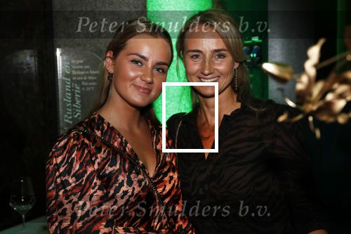 Amsterdam 9 september 2019
10 jarig bestaan van Choices by Deborah Leeser ( Gassan Diamonds) bij artis.Henriette en Estelle Bergkamp