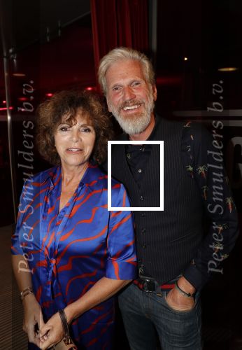Amstelveen 23 september 2019
Premiere Renee v Wegberg zingt Shaffy en List in schouwburg Amstelveen.
Henriette Tol met man