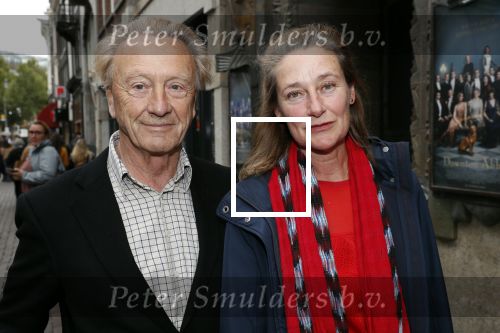 Amsterdam 11 augustus 2019
Premiere Downtown Abbey in pathe Tuschinski. Hidde Maas met zijn vrouw