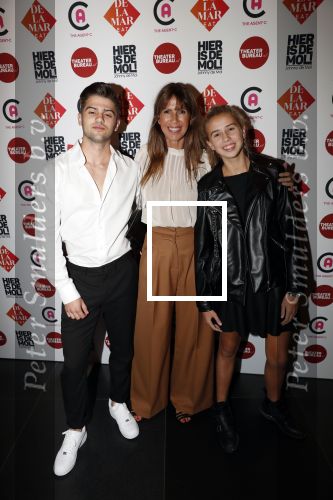 Amsterdam 19 september 2019
Premiere Johnny de Mol in het delamar theater. Isa Hoes met haar kinderen