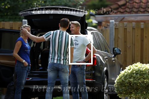 Den Haag 14 september 2019
Jack de Vries zijn nieuwe vriendin Emily Maas trekt bij hem in . Vandaag bracht ze haar spullen naar Jack zijn huis.