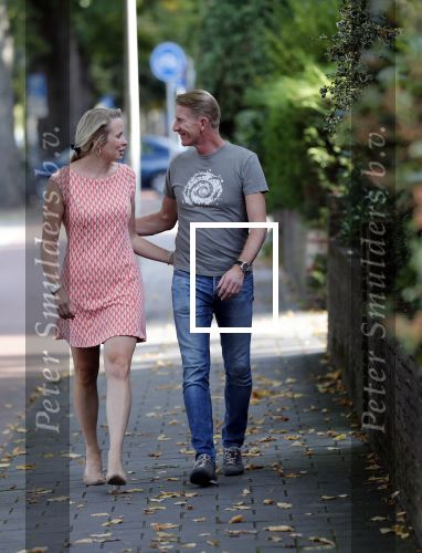Den Haag 14 september 2019
Jack de Vries zijn nieuwe vriendin Emily Maas trekt bij hem in . Vandaag bracht ze haar spullen naar Jack zijn huis.