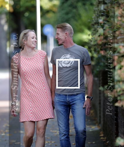 Den Haag 14 september 2019
Jack de Vries zijn nieuwe vriendin Emily Maas trekt bij hem in . Vandaag bracht ze haar spullen naar Jack zijn huis.