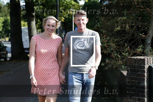 Den Haag 14 september 2019
Jack de Vries zijn nieuwe vriendin Emily Maas trekt bij hem in . Vandaag bracht ze haar spullen naar Jack zijn huis.