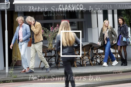 Amsterdam 7 september 2019
Jeroen Pauw met zijn vriendin en vrienden in Amsterdam zuid.