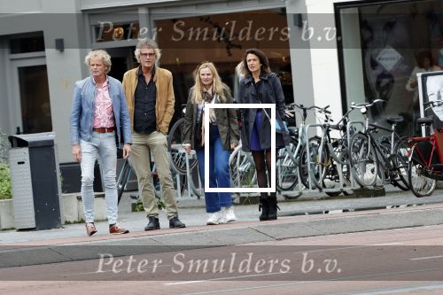 Amsterdam 7 september 2019
Jeroen Pauw met zijn vriendin en vrienden in Amsterdam zuid.