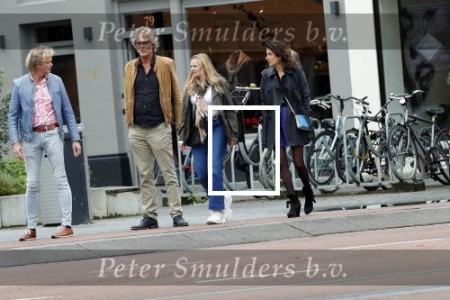 Amsterdam 7 september 2019
Jeroen Pauw met zijn vriendin en vrienden in Amsterdam zuid.