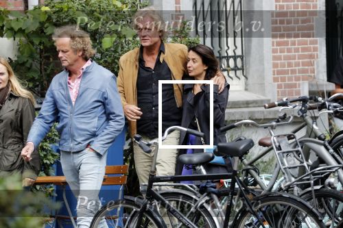 Amsterdam 7 september 2019
Jeroen Pauw met zijn vriendin en vrienden in Amsterdam zuid.