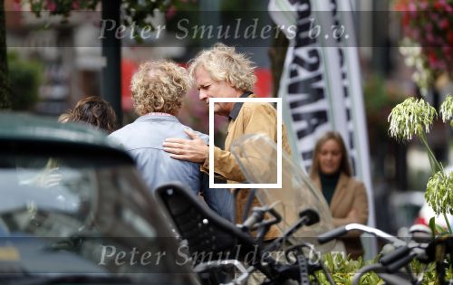 Amsterdam 7 september 2019
Jeroen Pauw met zijn vriendin en vrienden in Amsterdam zuid.