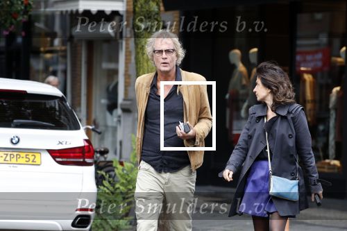 Amsterdam 7 september 2019
Jeroen Pauw met zijn vriendin en vrienden in Amsterdam zuid.