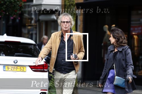 Amsterdam 7 september 2019
Jeroen Pauw met zijn vriendin en vrienden in Amsterdam zuid.