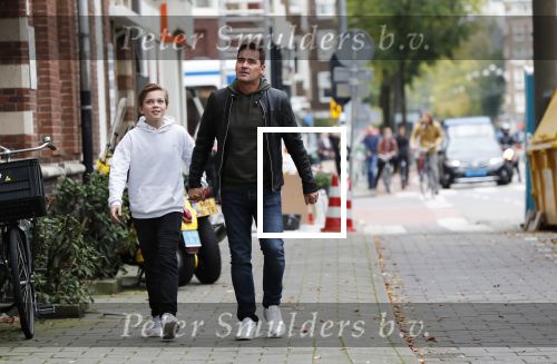 Amsterdam 23 september 2019
Jeroen v d Boom met zijn zoon Luuk in Amsterdam zuid.