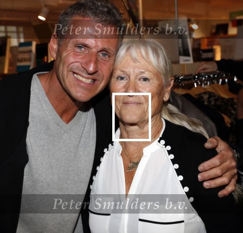 Amsterdam 27 september 2019
Boekpresentatie van Koos Alberts geschreven door zijn dochter Christa Krommenhoek. Presentatie is bij Scheltema. Joke Alberts met Pierre v dam